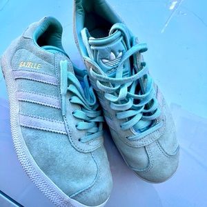 Adidas Gazelle Blue 6.5